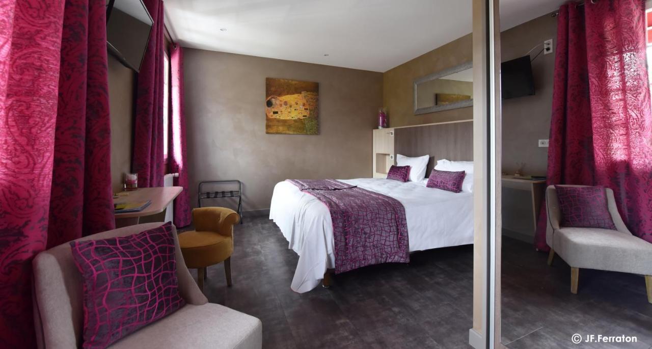 Logis Hotel Beau Site Loubaresse  Eksteriør bilde