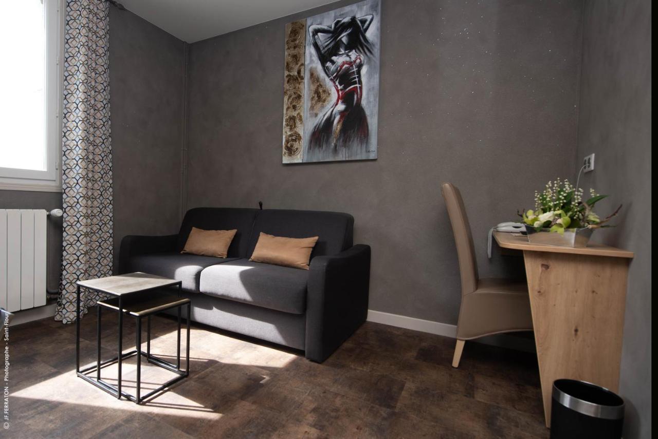 Logis Hotel Beau Site Loubaresse  Eksteriør bilde