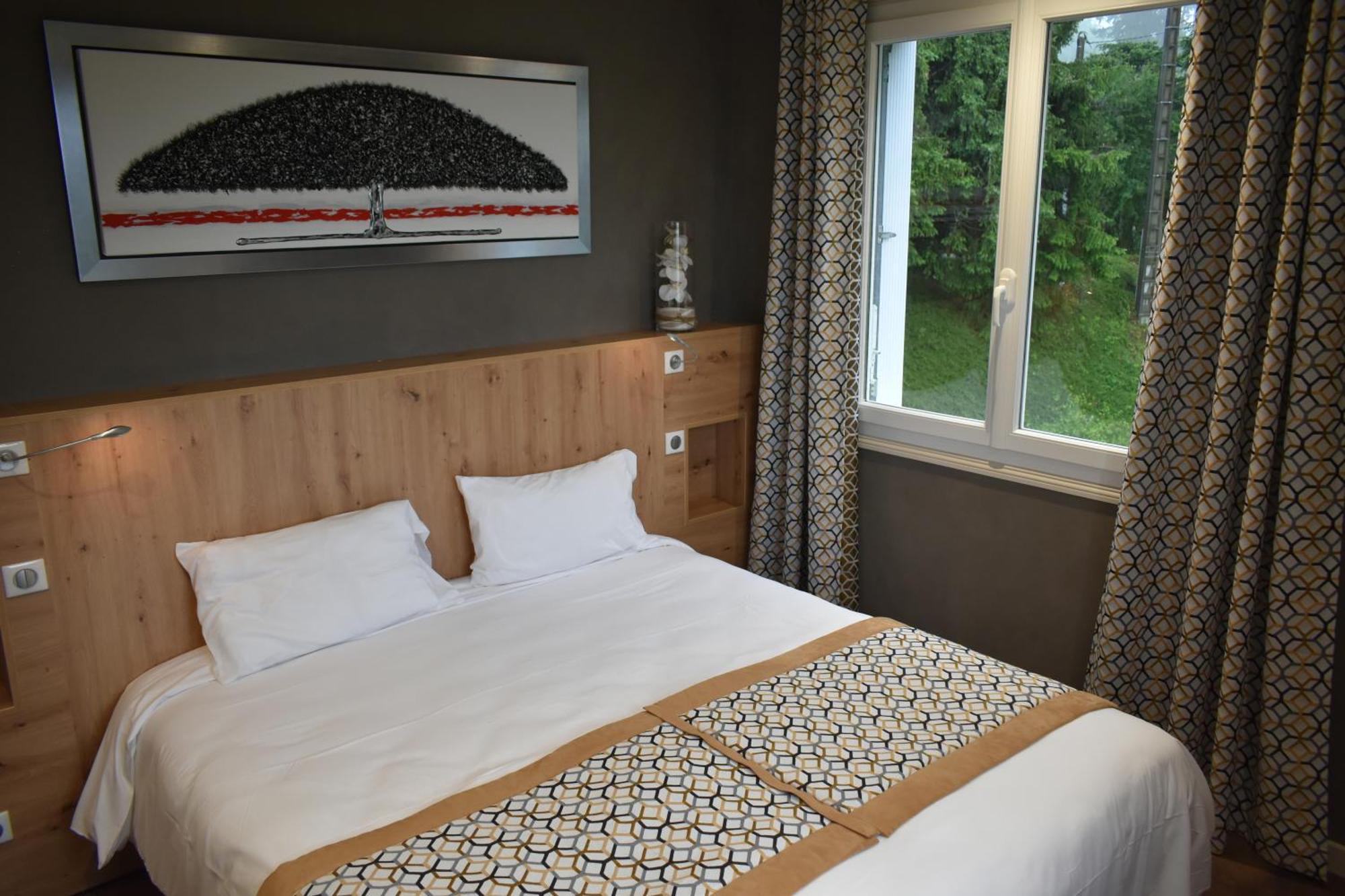 Logis Hotel Beau Site Loubaresse  Eksteriør bilde